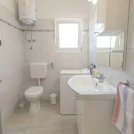 Appartement Mira #preko#free Parking#a/c *